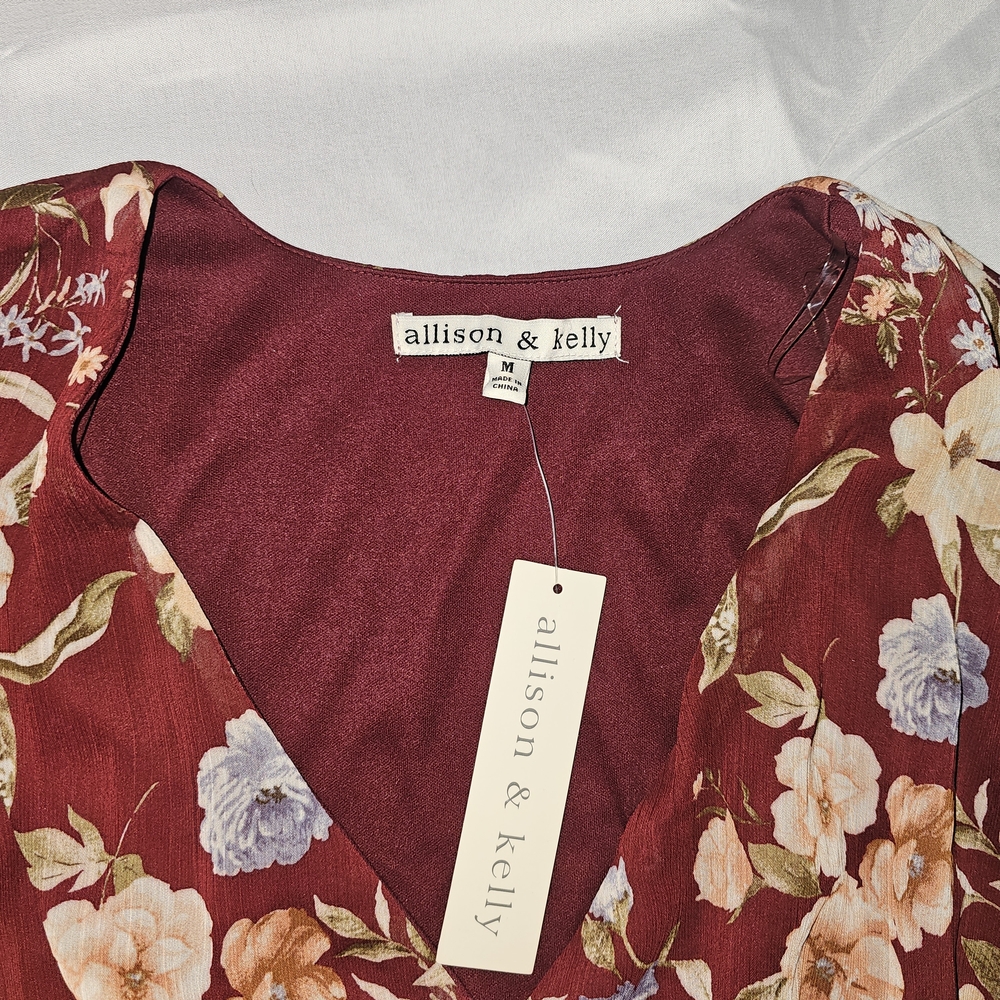 Allison & Kelly Medium Smocked Floral V-Neck Long Sleeved Burgundy Dress